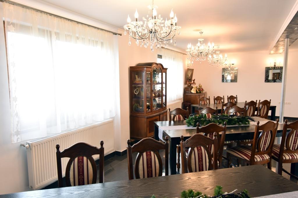 Pensiunea Casa Elena Agnita Экстерьер фото