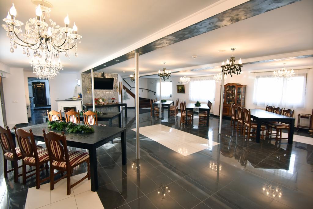 Pensiunea Casa Elena Agnita Экстерьер фото